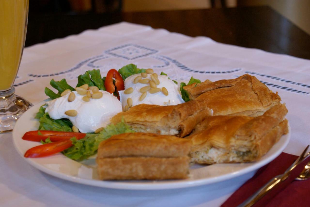 House Mitsiou Traditional Inn Арнайа Екстериор снимка